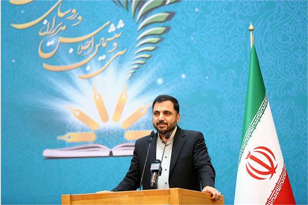 اتصال تمام مدارس کشور به شبکه فیبرنوری در دستور کار قرار می‌گیرد/  اینترنت کودکان و نوجوانان به زودی رونمایی می‌شود